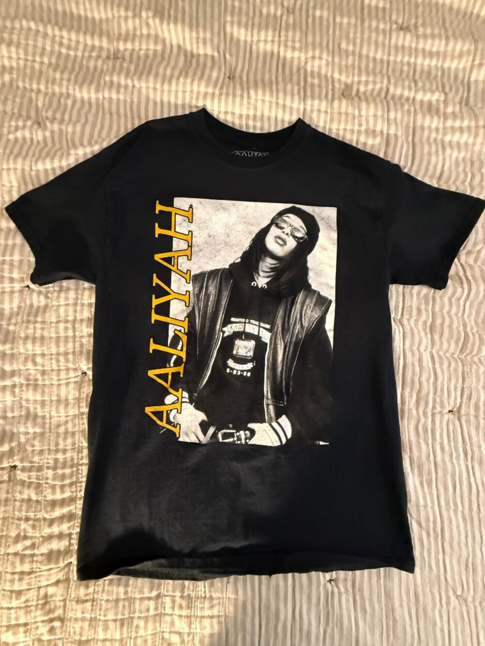 Aaliyah Vintage Tee
